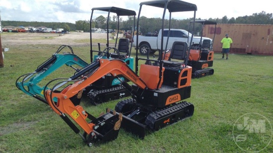 2023 AGT INDUSTRIAL QH12 MINI EXCAVATOR SN: QH1223071901H