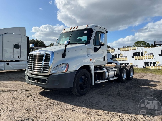 2016 FREIGHTLINER CASCADIA TANDEM AXLE DAY CAB TRUCK TRACTOR VIN: 1FUJGEDV1GLHG3695