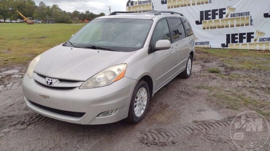 2007 TOYOTA SIENNA VIN: 5TDBK22C27S007240