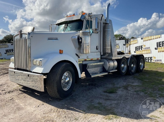 2005 KENWORTH W900 TRI AXLE DAY CAB TRUCK TRACTOR VIN: 1XKWDB0X55J071045