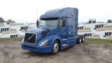 2017 VOLVO TRUCK VNL TANDEM AXLE TRUCK TRACTOR VIN: 4V4NC9EH9HN977110