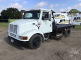 1995 INTERNATIONAL 4500/4700 LPX SINGLE AXLE REGULAR CAB FLATBED TRUCK VIN: 1HTSMABM4SH673609