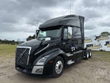 2019 VOLVO TRUCK VNL TANDEM AXLE TRUCK TRACTOR VIN: 4V4NC9EH7KN906902