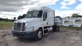 2015 FREIGHTLINER CASCADIA TANDEM AXLE TRUCK TRACTOR VIN: 3AKJGLD63FSGA2829
