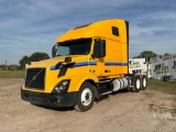 2016 VOLVO TRUCK VNL TANDEM AXLE TRUCK TRACTOR VIN: 4V4NC9EHXGN943286
