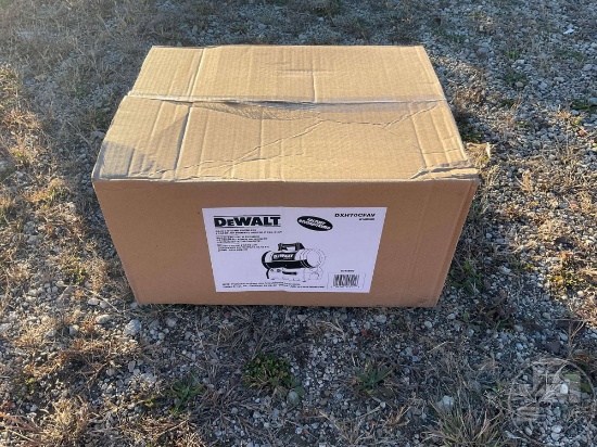 DEWALT CORDLESS FORCED AIR PROPANE HEATER