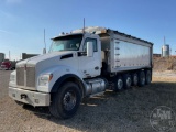 2021 KENWORTH T880 QUINT AXLE DUMP TRUCK VIN: 1NKZXKTX5MJ423761