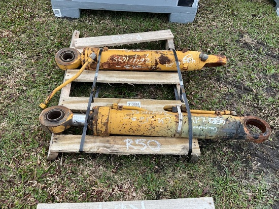 SET OF CYL-563-3644635 LIFT CYLINDERS FOR COMPACTOR