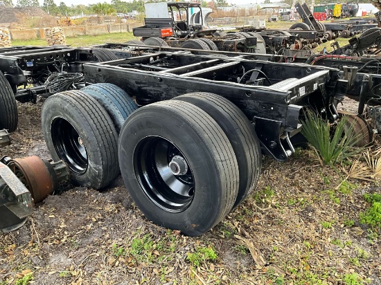 AIR RIDE TRAILER TANDEM & FRAME / BUD WHEELS