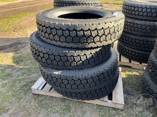 (4) BF GOODRICH DR444 M+S 275/80 R 22.5