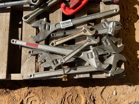 QTY OF ADJUSTABLE WRENCHES