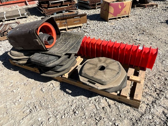 PALLET OF (18) SAFETY CONES WITH STANDS