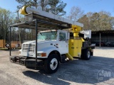 1996 INTERNATIONAL 4900 S/A BUCKET TRUCK ASPLUNDH LR11155 VIN: 1HTSDAAN2TH265671