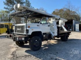 1998 GMC C7500 4X4 S/A BUCKET TRUCK ALTEC LR 11152 VIN: 1GDL7H1M9WJ503632