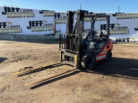 TOYOTA BFGU25 PNEUMATIC TIRE FORKLIFT SN: 79827