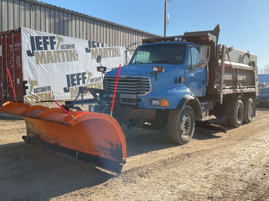 2005 STERLING TRUCK L9500 SERIES TANDEM AXLE DUMP TRUCK VIN: 2FZHAZDA85AU22331