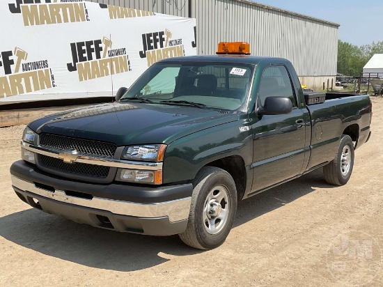 2004 CHEVROLET SILVERADO REGULAR CAB PICKUP VIN: 1GCEC14XX4Z311334