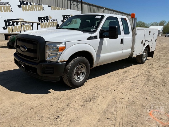 2012 FORD F-350 S/A UTILITY TRUCK VIN: 1FT8X3A69CEC56499