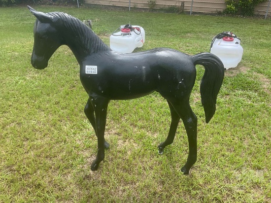 ALUMINUM HORSE
