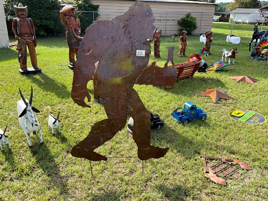TIN METAL 5’...... BIGFOOT HOLDING BEER