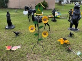 JOHN DEERE BIRDHOUSE W/ SUNFLOWERS