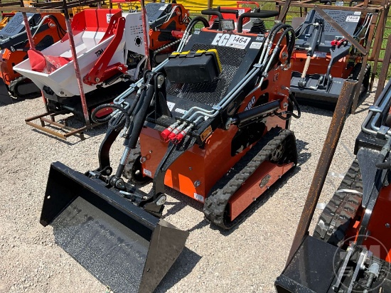 2024 EGN MODEL EG36C STAND ON MULTI TERRAIN LOADER SN: EG36C24062042