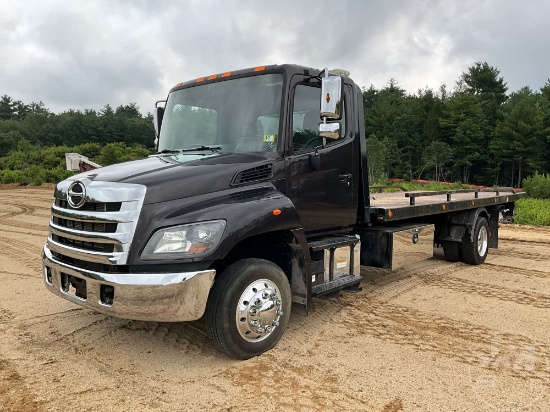 2016 HINO CONVENTIONAL TYPE TRUCK SINGLE AXLE ROLLBACK TRUCK VIN: 5PVNJ8JP3G4S51465