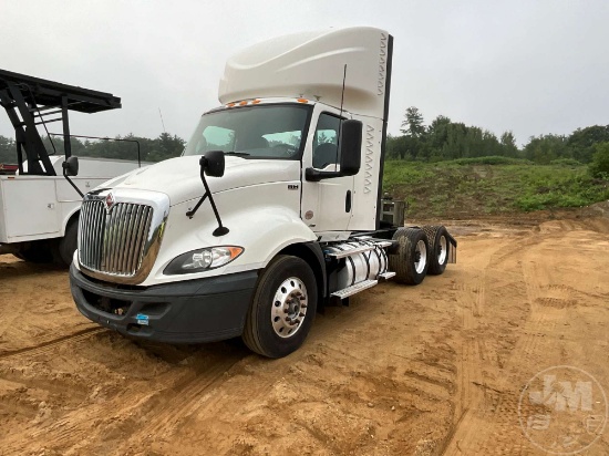 2018 INTERNATIONAL RH613 TANDEM AXLE DAY CAB TRUCK TRACTOR VIN: 3HSDWTZR1JN001015
