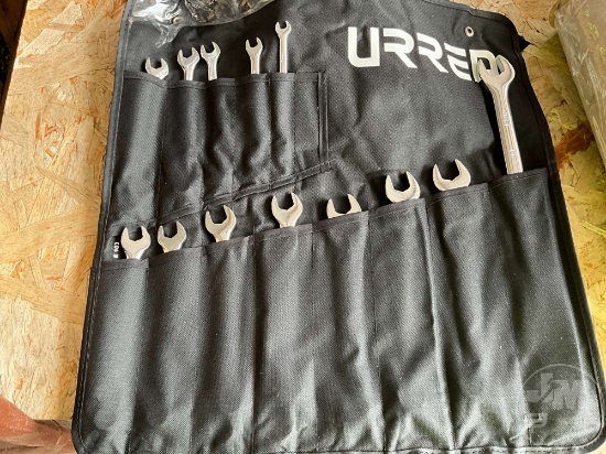 UNUSED URREA METRIC COMBINATION WRENCHES