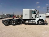 2013 PETERBILT 384 TANDEM AXLE TRUCK TRACTOR VIN: 1XPVDP9X9DD133145