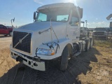 2013 VOLVO VNM T/A DAY CAB TRUCK TRACTOR VIN: 4V4MC9EH5DN140621