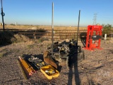 CAT PD-PM-G PARA LEVEL GRADING ATTACHMENT W/SPECTRA PRECISION SURVEYING EQUIPMENT