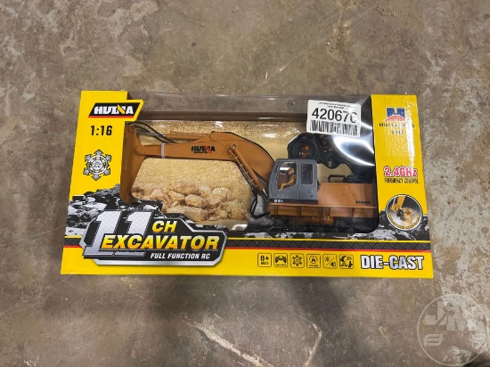 HUI NA 11CH DIE CAST REMOTE CONTROL TOY EXCAVATOR