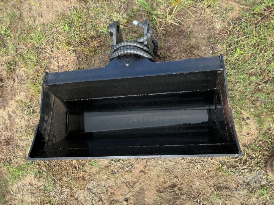 UNUSED 2024 GIYI SN: QXD3T240975 HYDRAULIC TILT EXCAVATOR BUCKET