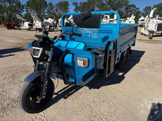 UNUSED 3 WHEEL ELECTRIC SCOOTER W/BED