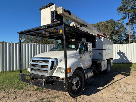 2015 FORD F-750XL SUPER DUTY BUCKET/DEBRIS TRUCK VIN: 3FRNF7FB1FV718424