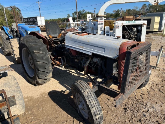 INTERNATIONAL TRACTOR