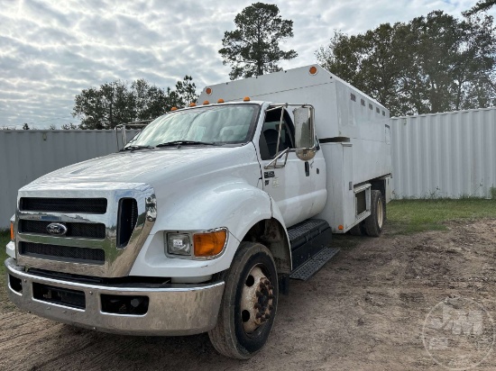 2013 FORD F-650XL SUPER DUTY EXTENDED CAB DEBRIS TRUCK VIN: 3FRNX6HD4DV037659