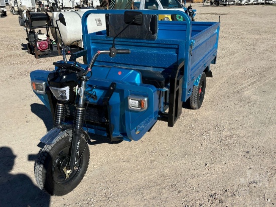 UNUSED 3 WHEEL ELECTRIC SCOOTER W/BED