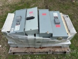 QTY OF 24 ELECTRICAL BREAKERS