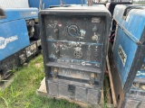 MILLER BOBCAT 225 STATIONARY WELDER SN: KH363176