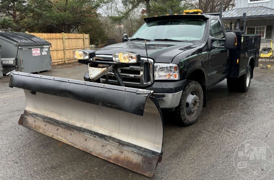 2007 FORD F-350 S/A UTILITY TRUCK VIN: 1FDWF37P87EB17623