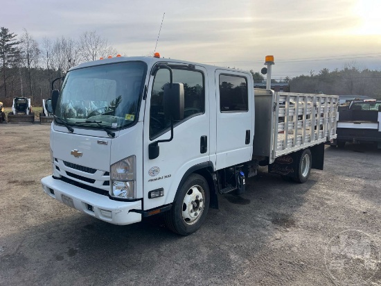 2017 CHEVROLET 4500XD VIN: JALCDJ16XH7K00752 2 STAKE TRUCK