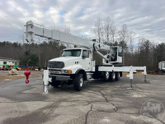 2005 STERLING TRUCK L9500 SERIES ALTEC 26 BOOM TRUCK VIN: 2FZHAZCV45AN66379