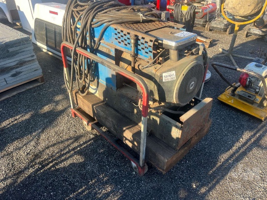 MILLER THE LEGEND AEAD 200LE PORTABLE WELDER SN: JK601442