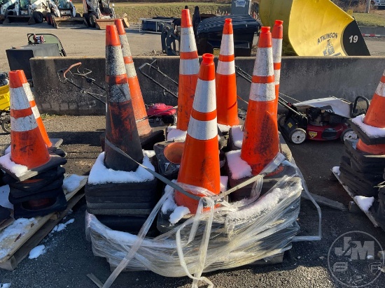 PALLET OF TRAFFIC CONES