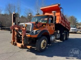 2011 INTERNATIONAL 7600SFA 6X4 TANDEM AXLE DUMP TRUCK VIN: 1HTWXSHTXBJ338988