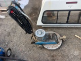 TORNADO FLOOR BUFFER