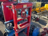 12 TON PIPE BENDER