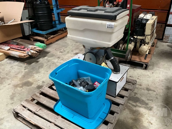 WHITE PLANTER DEMONSTRATION STAND & SPRAYER FITTINGS